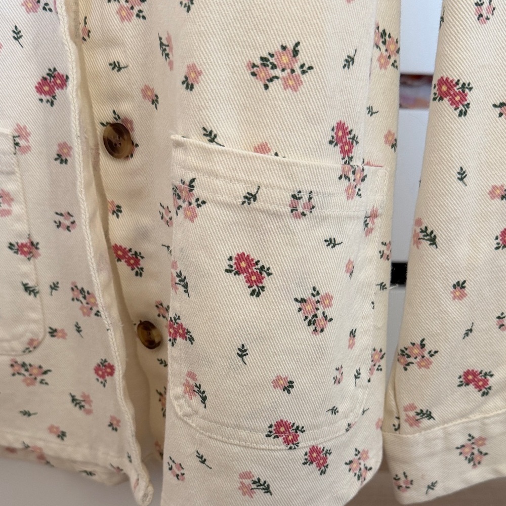 Floral Button-Up Shirt jacket - Picture 5 of 7